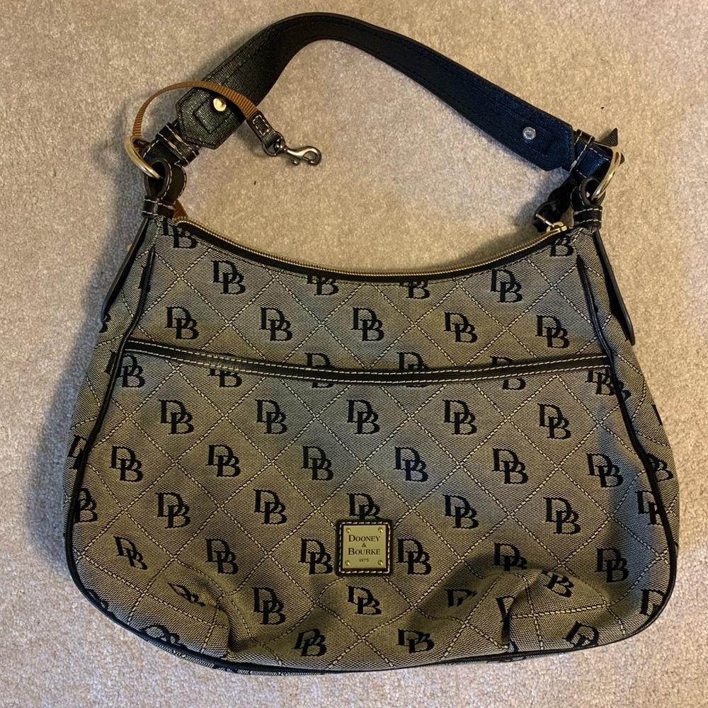COPY - Dooney & Bourke Black Hobo Please view all pictures before purchase.